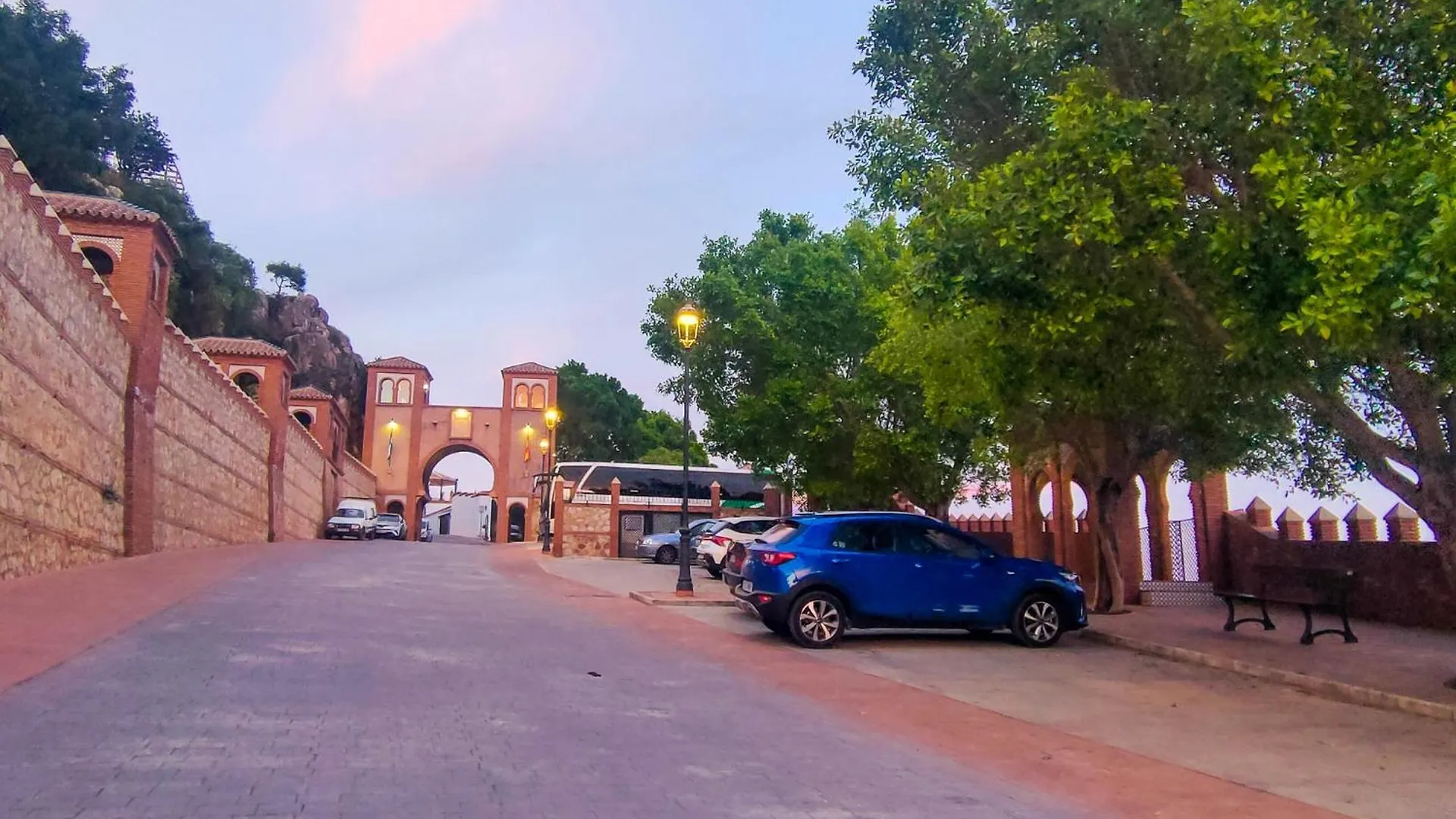 Estudio Panoramico Comares 0*,